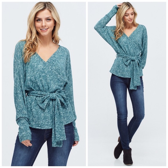 🛍LAST 1! Dolman Front Tie Soft Sweater Top - Picture 4 of 6